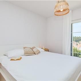 4 Bedroom villa with pool in Mlini, Sleeps 8